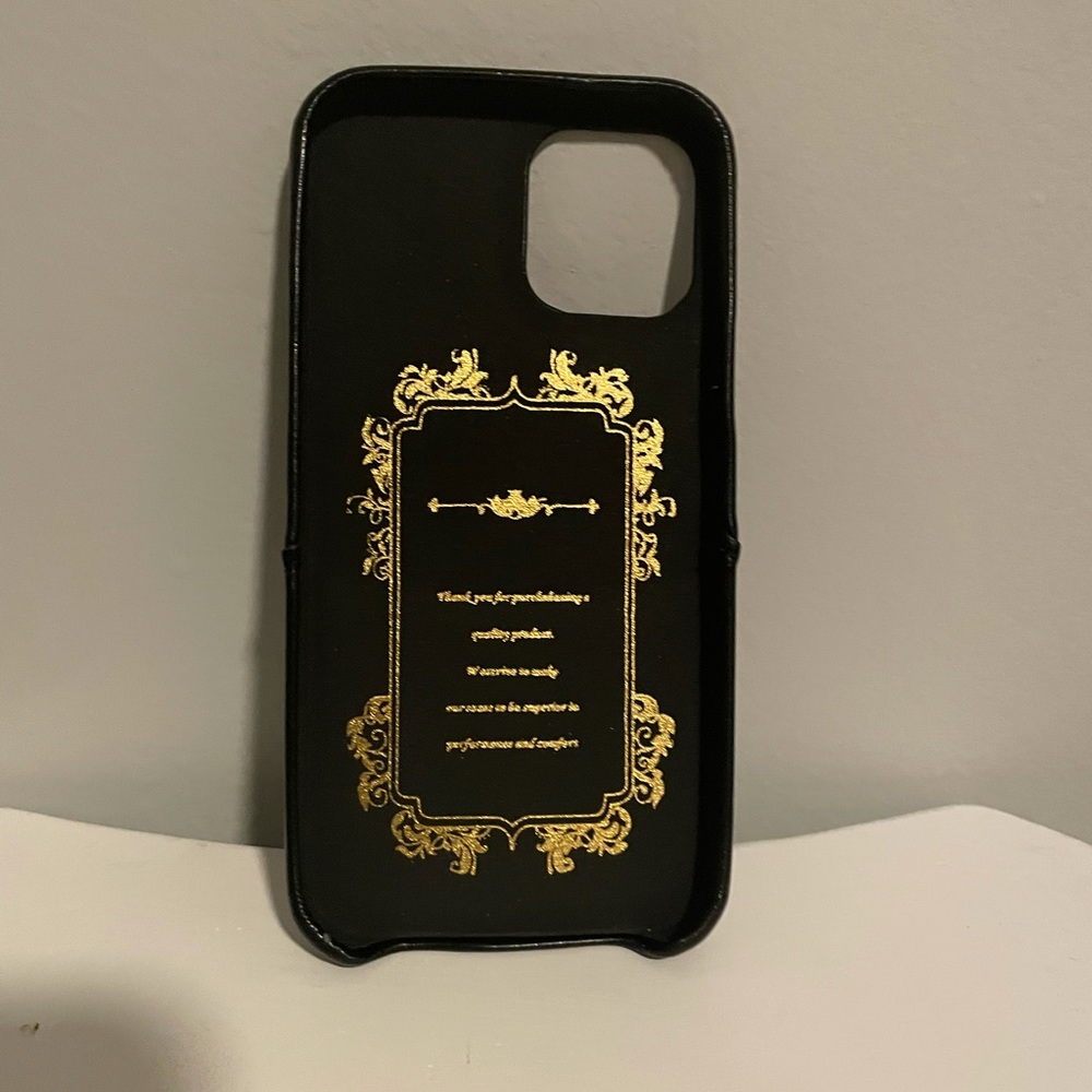 COPY - Chanel Phone Case - Picture 3 of 4